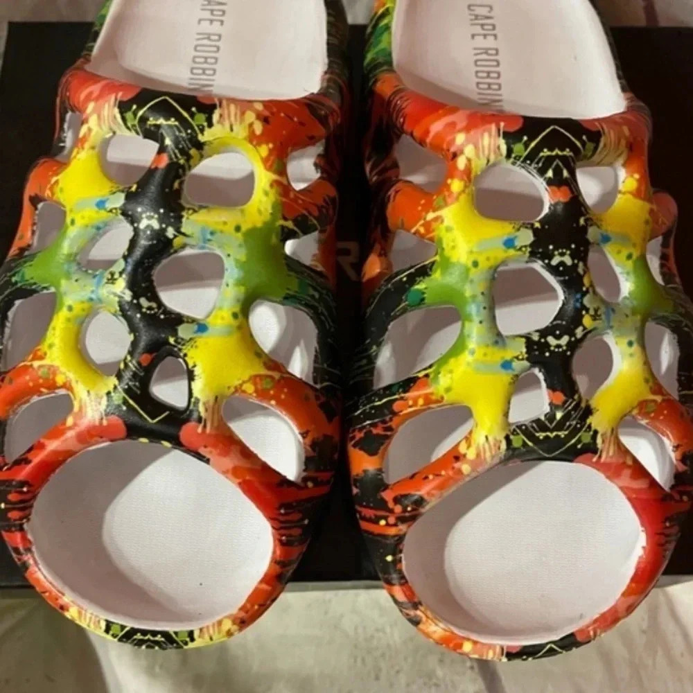 NWT CAPE ROBBIN POND SLIP ON SANDALS 6-7-8-10 - Picture 2 of 16